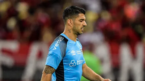 Foto: Thiago Ribeiro/AGIF – Suárez pode deixar os torcedores do Grêmio tristes.