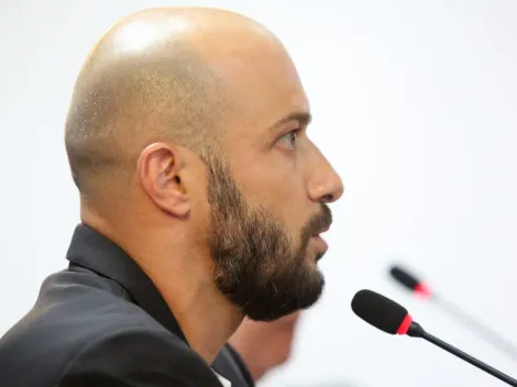 Elenco do Corinthians ameaça 'boicote' e Alessandro age de última hora