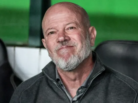 Zago não fica quieto e manda real no Coritiba