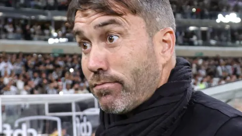 MG - BELO HORIZONTE - 17/05/2023 - COPA DO BRASIL 2023, ATLETICO-MG X CORINTHIANS - Eduardo Coudet tecnico do Atletico-MG durante partida contra o Corinthians no estadio Mineirao pelo campeonato Copa do Brasil 2023. Foto: Gilson Junio/AGIF