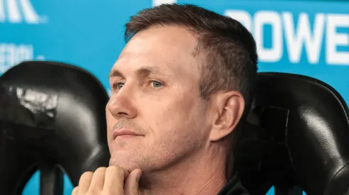 PR - CURITIBA - 06/06/2023 - LIBERTADORES 2023, ATHLETICO-PR X LIBERTAD - Paulo Turra tecnico do Athletico-PR durante partida contra o Libertad no estadio Arena da Baixada pelo campeonato Libertadores 2023.