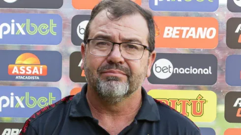 PE - RECIFE - 22/04/2023 - PERNAMBUCANO 2023 FINAL, SPORT X RETRO - Enderson Moreira tecnico do Sport durante partida contra o Retro no estadio Ilha do Retiro pelo campeonato Pernambucano 2023. Foto: Rafael Vieira/AGIF