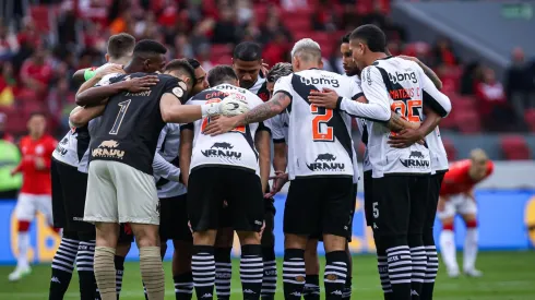 Foto: Maxi Franzoi/AGIF - Elenco do Vasco não vem conseguindo corresponder às expectativas
