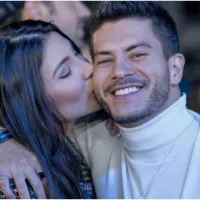 Arthur Aguiar expõe lembrança com a nova namorada