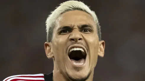 RJ – RIO DE JANEIRO – 28/06/2023 – LIBERTADORES 2023, FLAMENGO X AUCAS – Pedro jogador do Flamengo comemora seu gol durante partida contra o Aucas no estadio Maracana pelo campeonato Libertadores 2023. Foto: Jorge Rodrigues/AGIF
