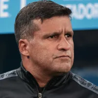 Turra é \'ignorado\' e jogadores exaltam interino no Athletico