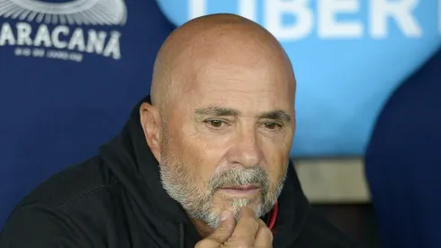 RIO DE JANEIRO, BRAZIL - JUNE 28: Jorge Sampaoli head coach of Flamengo looks on during the Copa CONMEBOL Libertadores 2023 group A match between Flamengo and Aucas at Maracana Stadium on June 28, 2023 in Rio de Janeiro, Brazil. (Photo by Dhavid Normando/Getty Images)