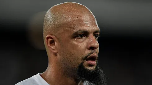 RJ - RIO DE JANEIRO - 20/05/2023 - BRASILEIRO A 2023, BOTAFOGO X FLUMINENSE - Felipe Melo jogador do Fluminense durante partida contra o Botafogo no estadio Engenhao pelo campeonato BRASILEIRO A 2023. Foto: Thiago Ribeiro/AGIF