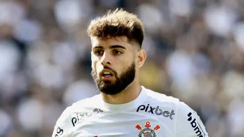 Foto: Marcello Zambrana/AGIF – Yuri Alberto voltou a ser criticado