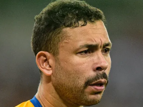 Torcida do Santos cobra afastamento de Vladimir, Alisson e +8