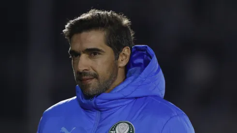BRAGANCA PAULISTA, BRAZIL – SEPTEMBER 03: Abel Ferreira head coach of Palmeiras looks on during the match between Red Bull Bragantino and Palmeiras as part of Brasileirao Series A 2022 at Nabi Abi Chedid Stadium on September 03, 2022 in Braganca Paulista, Brazil. (Photo by Ricardo Moreira/Getty Images)