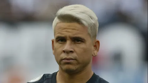 SAO PAULO, BRAZIL - OCTOBER 26: Soteldo of Santos looks on before a match between Corinthians and Santos for the Brasileirao Series A 2019 at Arena Corinthians on October 26, 2019 in Sao Paulo, Brazil. (Photo by Miguel Schincariol/Getty Images)