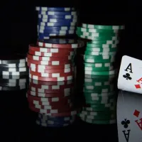 Saiba oito benefícios que o poker pode trazer para sua vida