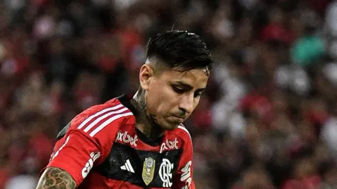 Foto: Thiago Ribeiro/AGIF - Lance de Pulgar gera polêmica