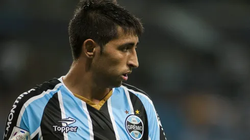 Ramiro Furquim/AGIF – Alan Ruiz, meia.