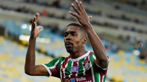 Foto: Thiago Ribeiro/AGIF – Matheus Alessandro, jogador do Fluminense, lamenta chance perdida durante partida contra o Defensor no estadio Maracana pelo campeonato Copa Sul-Americana 2018.