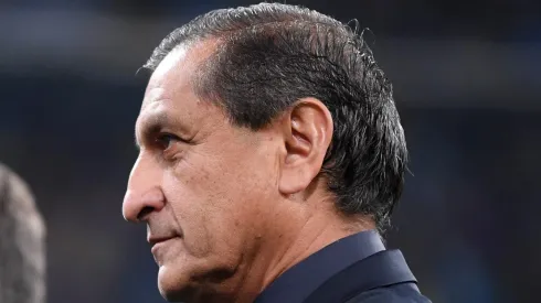 MADRID, SPAIN – DECEMBER 09: Ramon Diaz, former manager of River Plate looks on in front of Miguel Angel Russo, former manager of Boca Juniors ahead of the second leg of the final match of Copa CONMEBOL Libertadores 2018 between Boca Juniors and River Plate at Estadio Santiago Bernabeu on December 09, 2018 in Madrid, Spain. Due to the violent episodes of November 24th at River Plate stadium, CONMEBOL rescheduled the game and moved it out of Americas for the first time in history. (Photo by Laurence Griffiths/Getty Images)