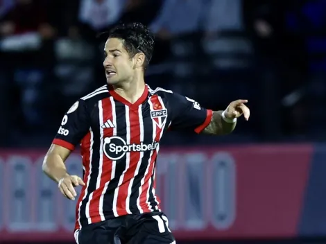Camisa 10 de rival exalta Pato e aponta única condição para ele jogar bem no São Paulo
