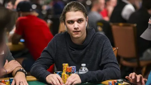 Niklas Astedt durante a WSOP 2019 (Foto: Joe Giron/PokerNews)