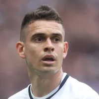 Torcida do Vasco \'se agita\' com negociação por Borré