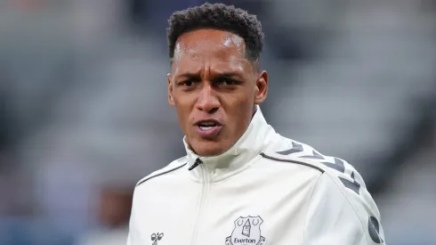 (Photo by Alex Livesey/Getty Images) - Yerry Mina está na lista de nomes que interessam ao Flamengo.