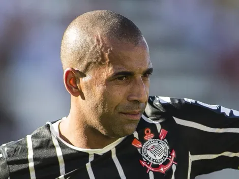 Sheik coloca o ‘dedo na ferida’ no Corinthians
