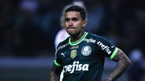 SP - SAO PAULO - 08/07/2023 - BRASILEIRO A 2023, PALMEIRAS X FLAMENGO - Dudu jogador do Palmeiras durante partida contra o Flamengo no estadio Arena Allianz Parque pelo campeonato Brasileiro A 2023. Foto: Ettore Chiereguini/AGIF