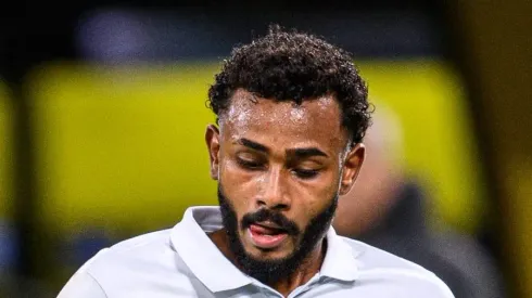 Zenit faz único pedido para liberar Wendel por empréstimo e Duílio é comunicado