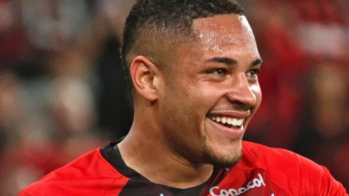 Foto: Gabriel Machado/AGIF - Vitor Roque teve seu futuro exposto