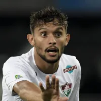 Gustavo Scarpa passa por \'racha\' na torcida do Fluminense