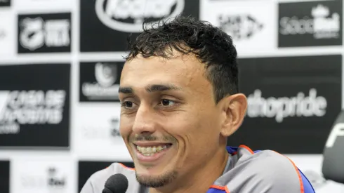 SP – Santos – 05/06/2019 – Coletiva Diego Pituca, do Santos Futebol Clube – Coletiva do meio campo Diego Pituca, do Santos Futebol Clube, no CT Rei Pele. Foto: Fernanda Luz/AGIF