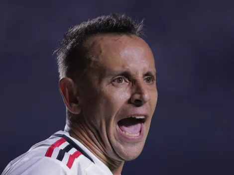 Gafe do Bayern com Rafinha viraliza e chega ao São Paulo