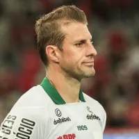 Novidade sobre Henrique no Coritiba é ofuscada por \'quentinha\' no Fluminense