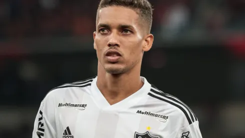 Foto: Robson Mafra/AGIF – Pedrinho defende atualmente o Atlético-MG