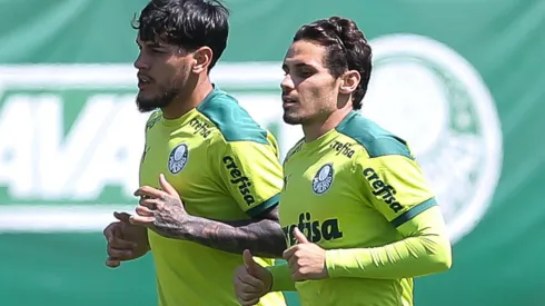 Foto: Fabio Menotti/Palmeiras/Divulgação – Gómez e Veiga: jogadores do Palmeiras está em alta no mercado da bola