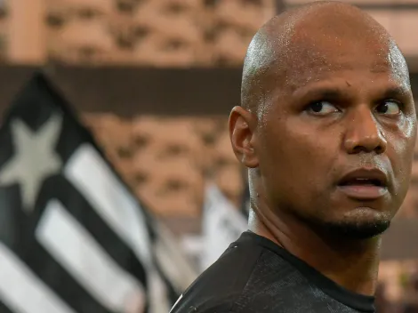 Jefferson PROÍBE saída de ídolo e 'bota pressão' no Botafogo