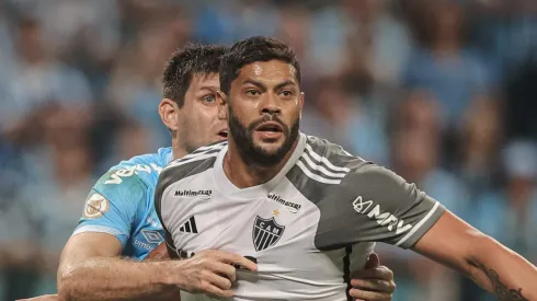 Foto: Divulgação Flickr Atlético-MG/Pedro Souza - Hulk sofre trote no Galo