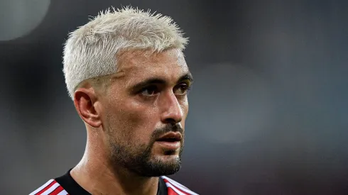 RJ - RIO DE JANEIRO - 10/05/2023 - BRASILEIRO A 2023, FLAMENGO X GOIAS - De Arrascaeta jogador do Flamengo durante partida contra o Goias no estadio Maracana pelo campeonato BRASILEIRO A 2023. Foto: Thiago Ribeiro/AGIF