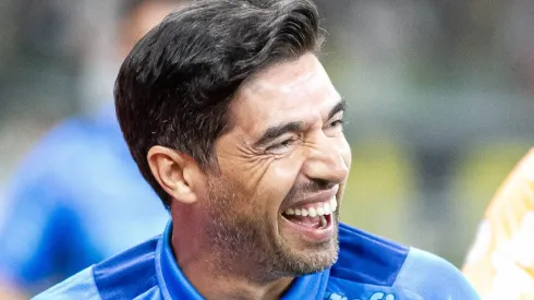 MG - BELO HORIZONTE - 28/05/2023 - BRASILEIRO A 2023, ATLETICO-MG X PALMEIRAS - Abel Ferreira tecnico do Palmeiras durante partida contra o Atletico-MG no estadio Mineirao pelo campeonato BRASILEIRO A 2023. Foto: Fernando Moreno/AGIF