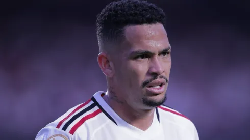 Luciano, do São Paulo, é o jogador que mais recebe amarelos no elenco em 2023.<br />
Foto: Ettore Chiereguini/AGIF