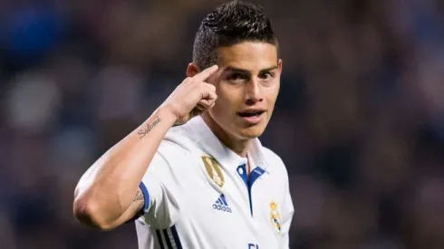 LA CORUNA, SPAIN - APRIL 26: James Rodriguez of Real Madrid celebrates after scoring his team's fourth goal during the La Liga match between RC Deportivo La Coruna and Real Madrid at Riazor Stadium on April 26, 2017 in La Coruna, Spain. (Photo by Juan Manuel Serrano Arce/Getty Images)