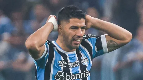 RS - PORTO ALEGRE - 26/07/2023 - COPA DO BRASIL 2023, GREMIO X FLAMENGO - Luis Suarez jogador do Gremio lamenta chance perdida durante partida contra o Flamengo no estadio Arena do Gremio pelo campeonato Copa do Brasil 2023. Foto: Maxi Franzoi/AGIF