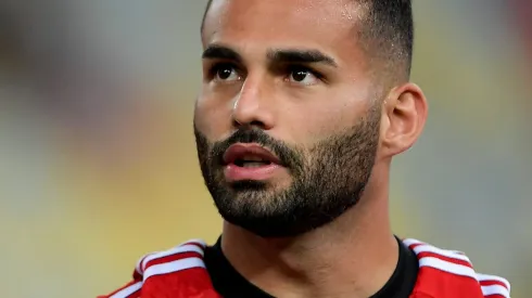 RJ - RIO DE JANEIRO - 01/06/2023 - COPA DO BRASIL 2023, FLAMENGO X FLUMINENSE - Thiago Maia jogador do Flamengo durante partida contra o Fluminense no estadio Maracana pelo campeonato Copa do Brasil 2023. Foto: Thiago Ribeiro/AGIF