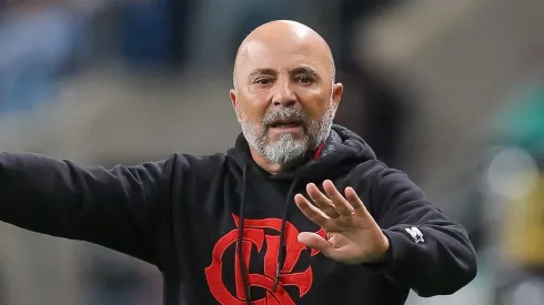 Foto: Pedro H. Tesch/AGIF - Sampaoli viu seu time conseguir uma importante vitória