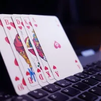 Brasileiros garantem bons resultados no poker online