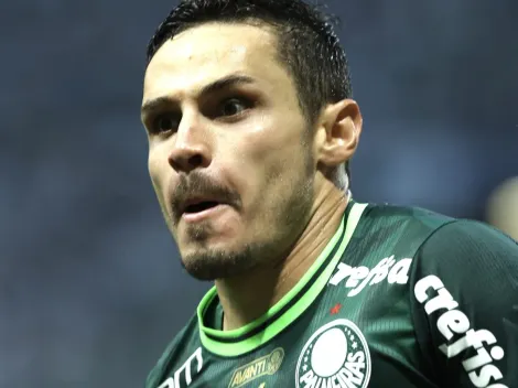 Veiga é colocado no patamar mais alto do Palmeiras por ídolo
