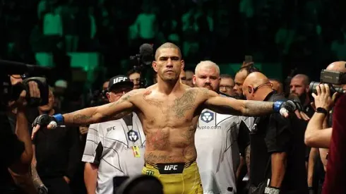 Poatan estreou vencendo nos meio-pesados