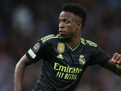 "Ele bate bem", Ancelotti DEFENDE Vini Jr após pênalti perdido