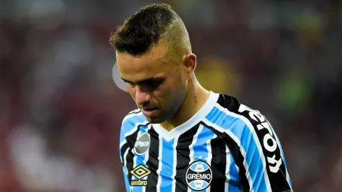 Foto: Thiago Ribeiro/AGIF - Luan voltou ao Grêmio em 2023.
