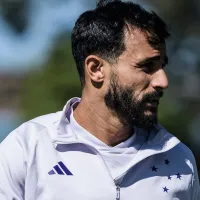 Despedidas não param em Dourado e defensor DEIXA o Cruzeiro com destino definido